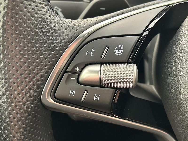 Škoda Scala 1.5 TSI Monte Carlo - fotka 22 z 26