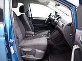 Volkswagen Touran 1,5 TSI 110kW DSG Matrix DPH - náhled 11