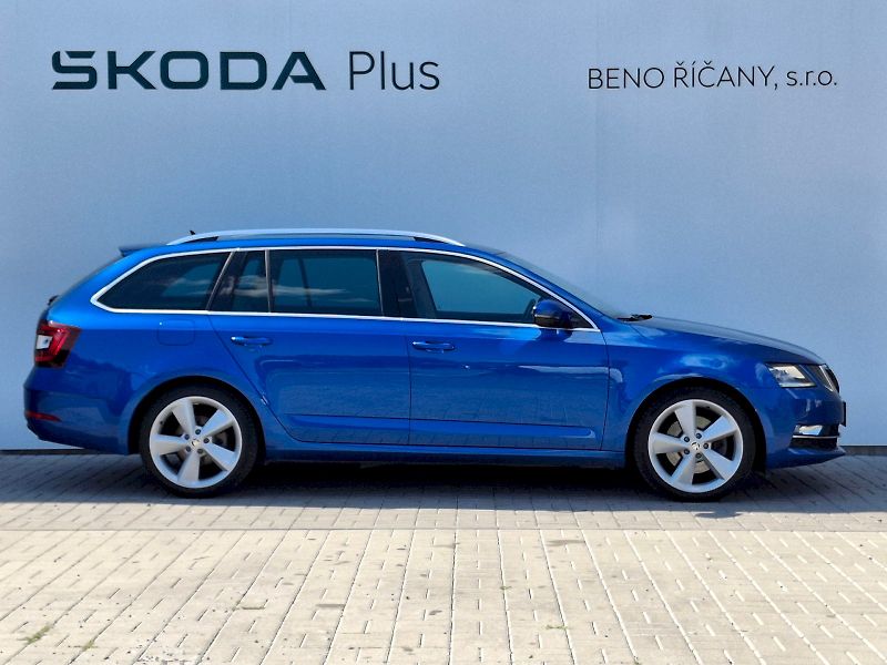 Škoda Octavia (2019) Combi Style Plus DSG 2,0TSi 14 - fotka 12 z 34