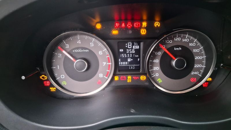 Subaru Forester 2.0 benzin 110 kw 4x4 - fotka 36 z 43