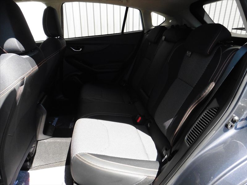 Subaru XV 2,0 Exclusive AWD A/T, EyeSigh - fotka 7 z 24