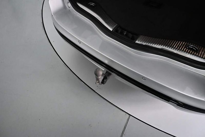 Ford Mondeo (2022) 2.0 LED SONY Tažné Kamera 8AT - fotka 19 z 37