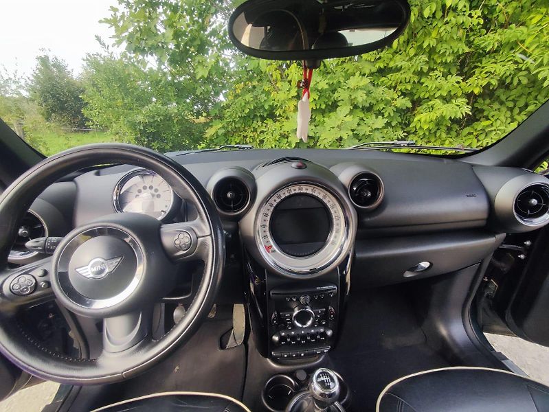 Mini Countryman 1.6 D 4X4 VYHŘ.SEDAD/PANORAMA - fotka 10 z 27