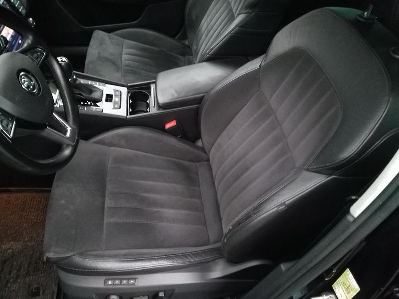Škoda Superb 2,0 TDI 4x4 /140 kW/ - fotka 20 z 40