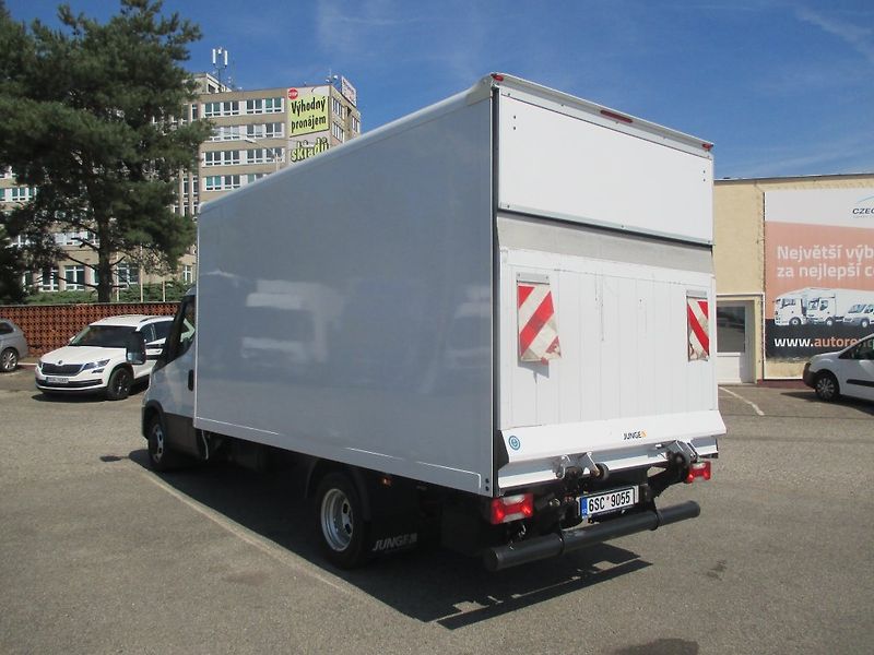 Iveco Daily 35C16 , 2,3l, 8 palet, HČ - fotka 6 z 21