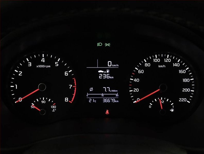 Kia Stonic (2018) 1.25 CVVT, Serv.kniha, Navi - fotka 9 z 17