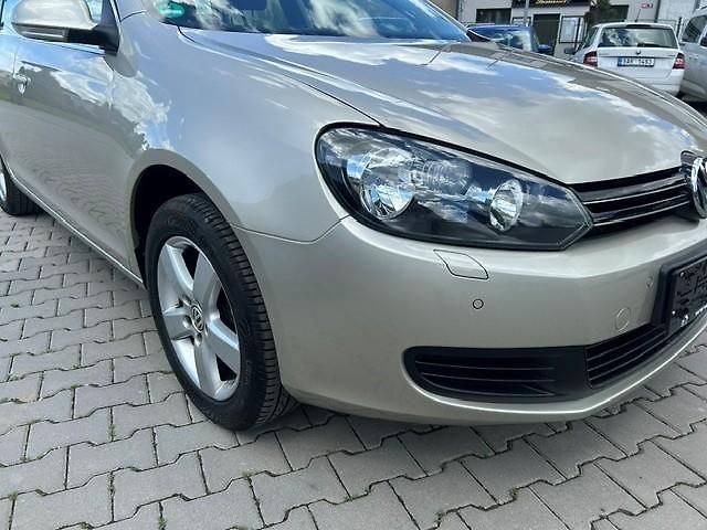 Volkswagen Golf 1,2TSi 77kW Variant Tažné zař. - fotka 8 z 54