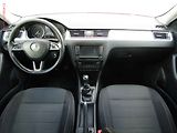 Škoda Rapid (2013) 1.6TDi, ČR, Klima - náhled 8