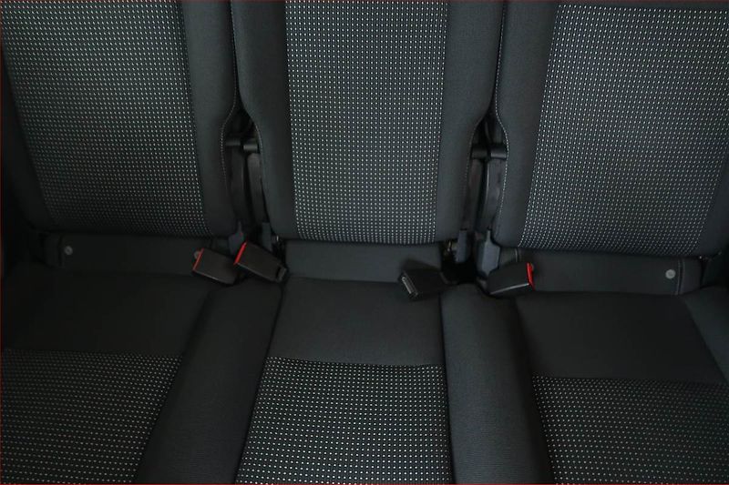 Ford C-MAX (2014) Trend 1.6 TDCi, po STK, Tažné - fotka 10 z 15