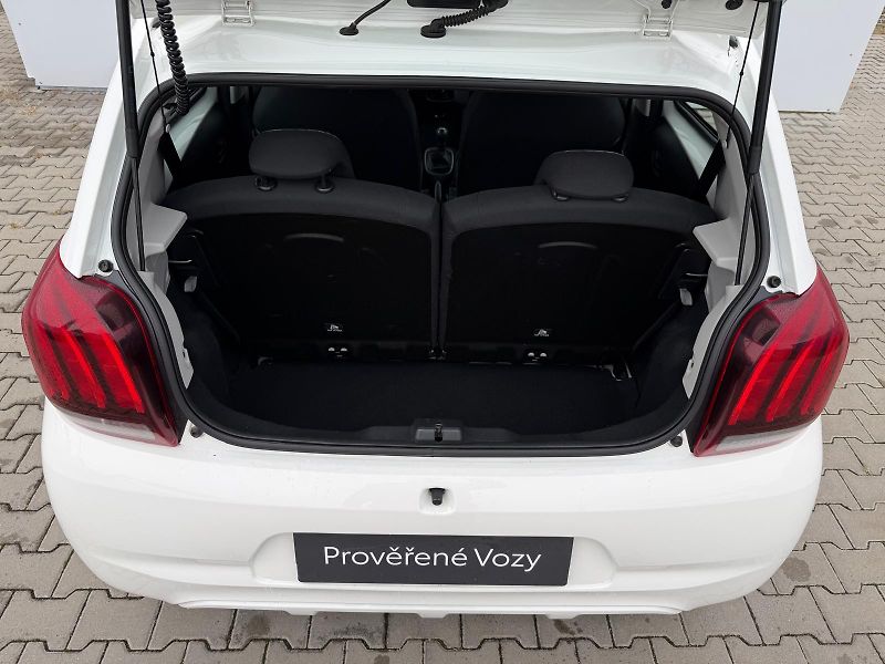 Peugeot 108 1,0 VTI 53KW - fotka 10 z 25