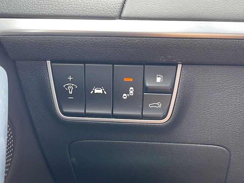 Kia Stinger (2017) 3.3 GT 272 kW 4x4 Automat - fotka 7 z 33