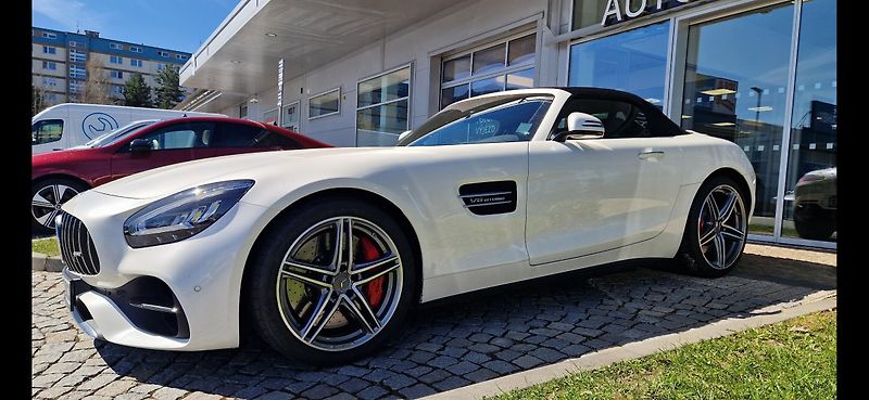 Mercedes-Benz AMG GT (2021) 4.0 /390kW - fotka 4 z 31