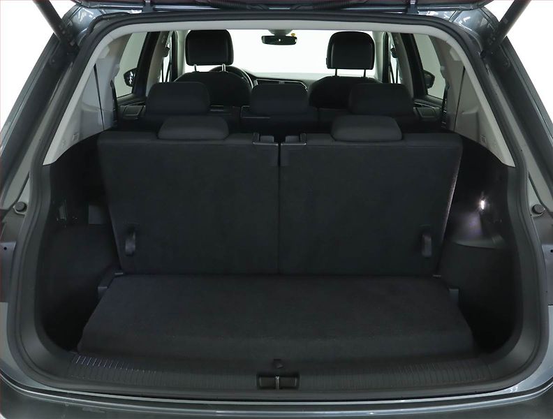 Volkswagen Tiguan Allspace (2022) Life 2.0 TDI - fotka 14 z 19