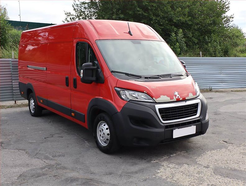 Peugeot Boxer (2022) 2.2 BlueHDi, Maxi, 14m3, 1.0t - fotografie inzerátu