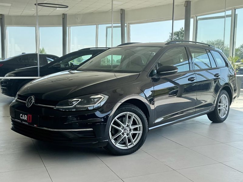 Volkswagen Golf 1,0TSI DSG*81kW*LED*Masáž - fotografie inzerátu