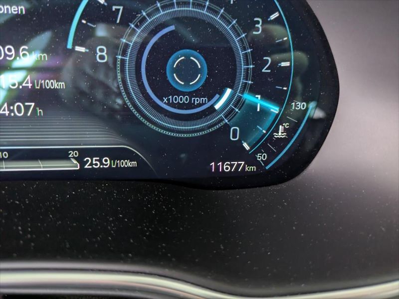 Genesis GV80 2,5 T AWD SPORT - fotka 13 z 16