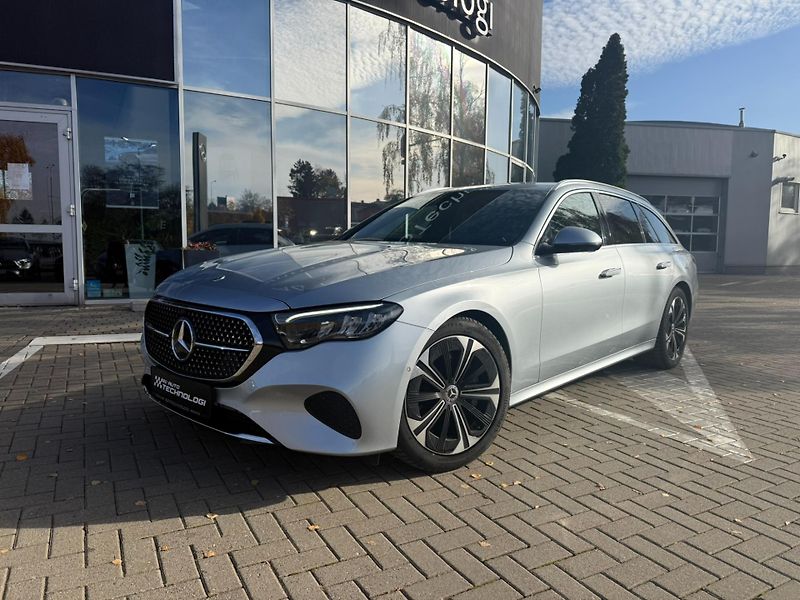 Mercedes-Benz Třídy E (2024) E 300 de 4MATIC kombi - fotografie inzerátu