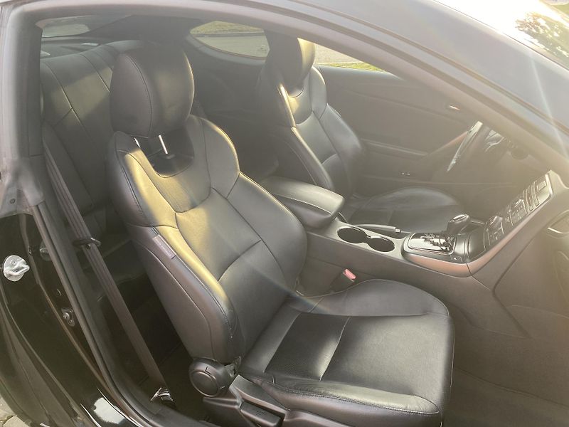 Hyundai Genesis (2013) 3.8i RS INDIVIDUAL  - fotka 49 z 57