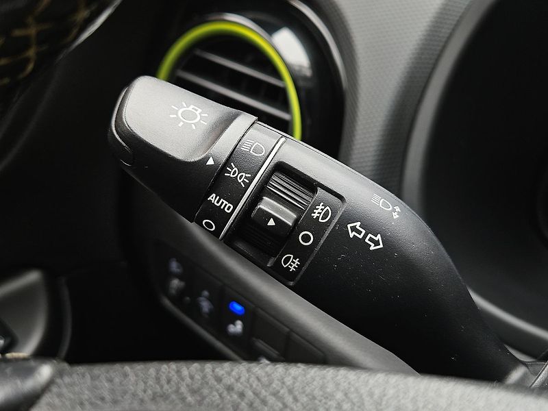Hyundai Kona 1,0 T-GDi, Mystic+Guard, 1.maj - fotka 19 z 35