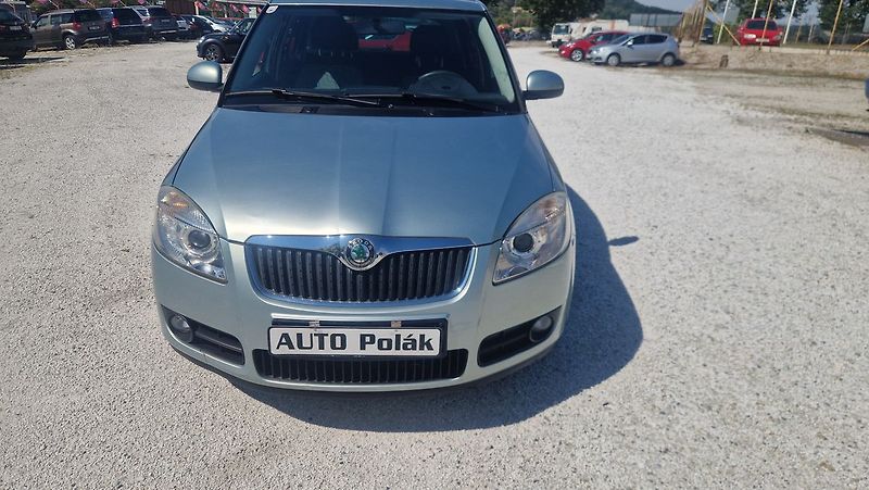 Škoda Fabia 1,6 16V - fotka 1 z 11
