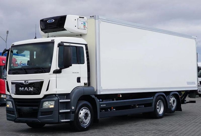 MAN TGS (2020) 26.360 6x2 chlaďák EURO 6 - fotka 2 z 18
