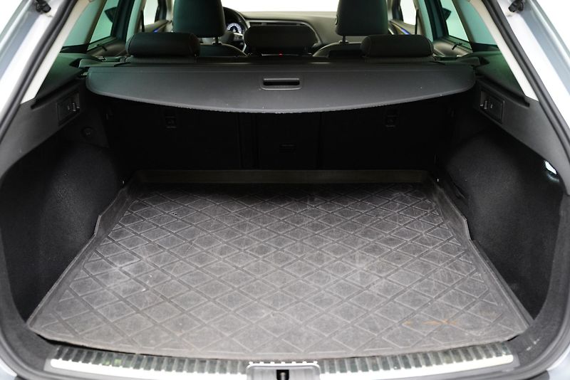 Seat Leon - fotka 27 z 27