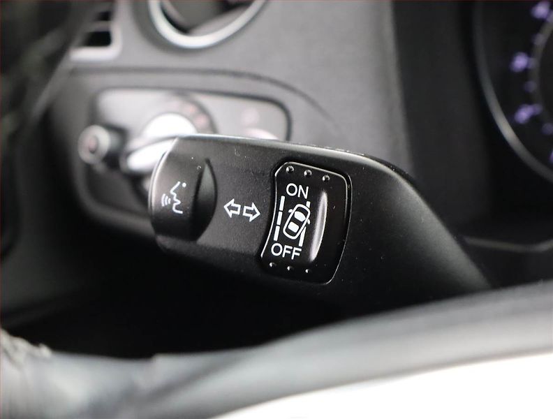Ford S-MAX (2012) Titanium 2.0 TDCi, Automat - fotka 20 z 21