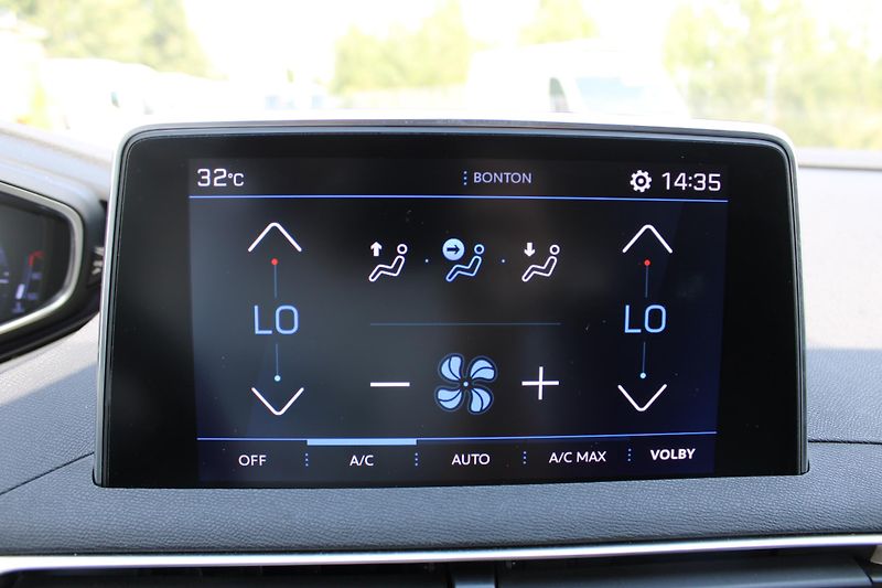 Peugeot 3008 1,5 HDI Allure 1.Majitel ČR - fotka 13 z 23
