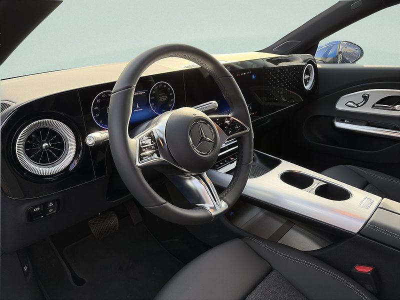 Mercedes-Benz CLA 250+  EQ - fotka 9 z 15