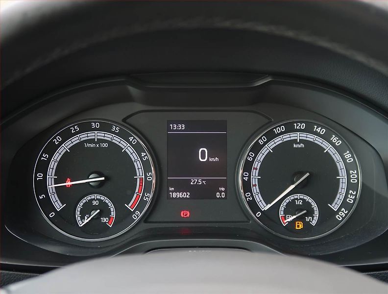 Škoda Karoq (2019) 1.6 TDI, ČR,1.maj, Serv.kniha - fotka 11 z 22
