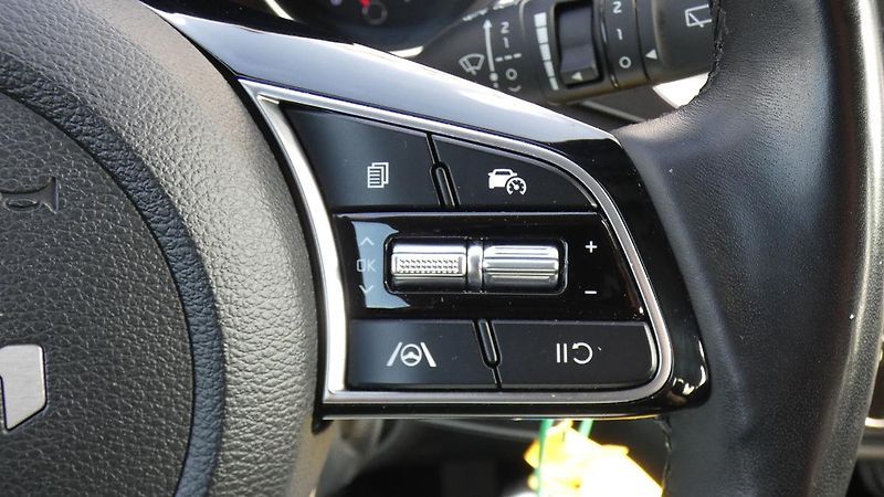 Kia Ceed SW 1.5 T-GDI SPIN 118kW DCT - fotka 12 z 22