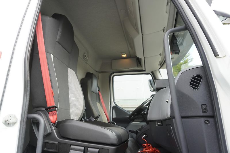 Renault Trucks D (2022) 14 High P4x2 240 E6 / 16 tho.  - fotka 23 z 24
