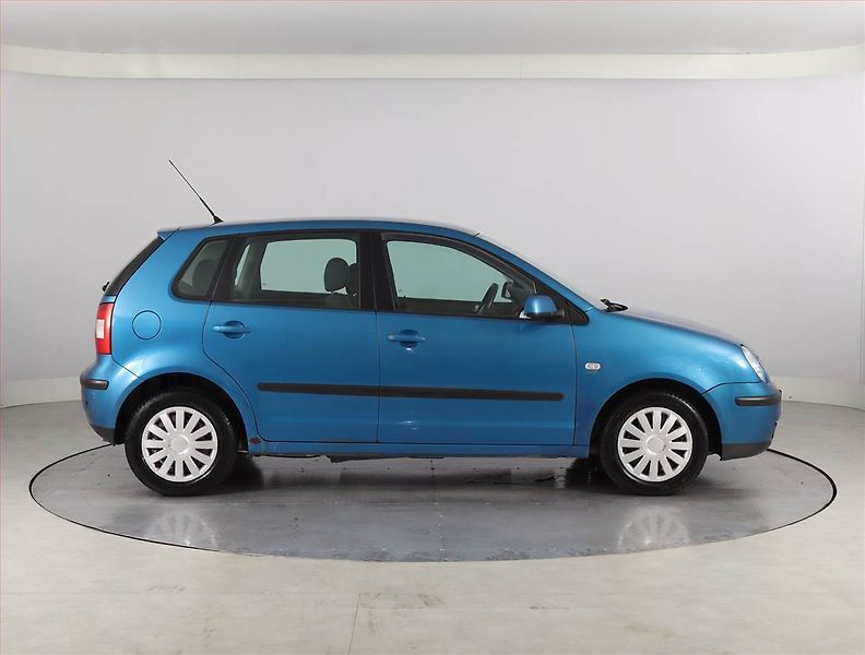 Volkswagen Polo (2003) 1.2, po STK, zamluveno - fotka 6 z 15