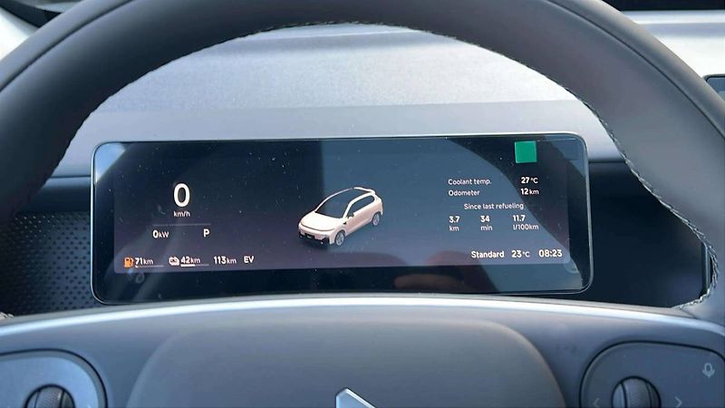 Leapmotor B10 (2026) Design hybrid EV baterie 18,8k - fotka 17 z 34