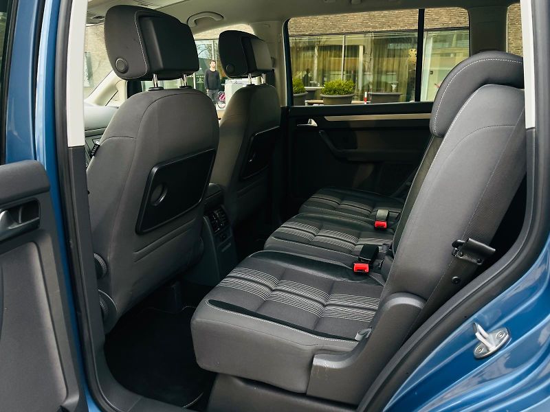 Volkswagen Touran 1.4TSI VÝHŘEV SENZORY SERVISKA - fotka 35 z 45