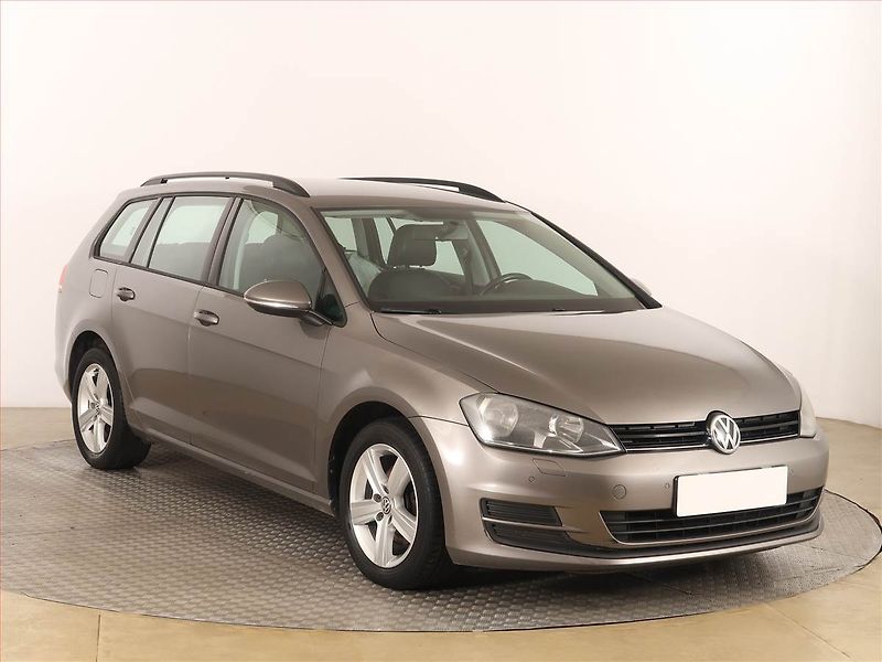 Volkswagen Golf (2014) 1.6 TDI, Automat, Serv.kniha - fotografie inzerátu