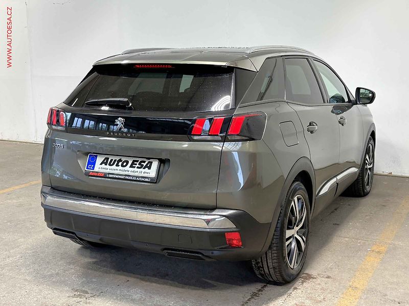 Peugeot 3008 (2017) 1.6 HDi, ČR, Allure, AT - fotka 4 z 17