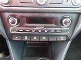 Škoda Rapid (2013) 1.6 TDi, Sport, navi - náhled 14