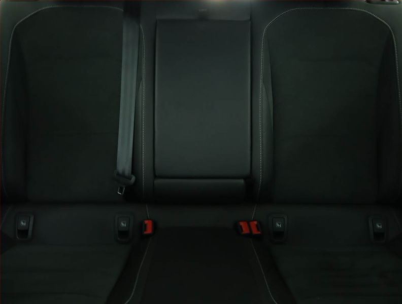 Volkswagen Arteon (2023) 2.0 TDI - fotka 10 z 18