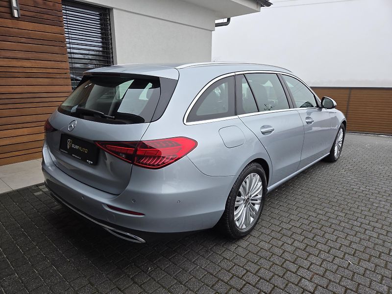 Mercedes-Benz Třídy C 200d Touring MATRIX ACC - fotka 3 z 50