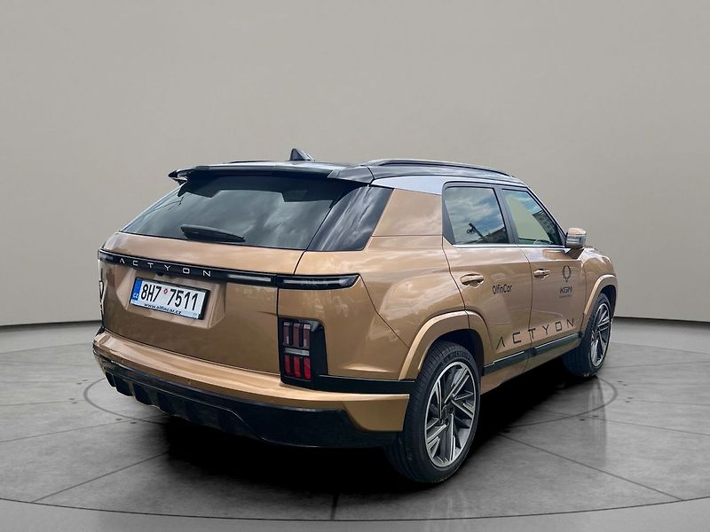 SsangYong Musso Grand PREMIUM + BLACK, 67751 - fotka 12 z 31