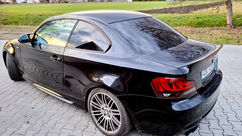 BMW Řada 1 135i e82 Mpacket - fotka 12 z 47