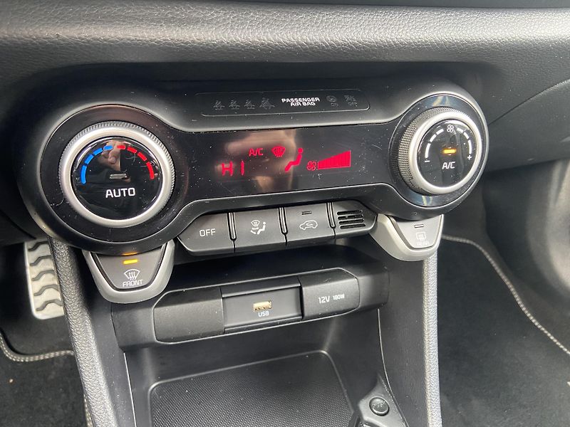 Kia Picanto (2024) 1.2 DPI 5MT  GT-Line   - fotka 13 z 19