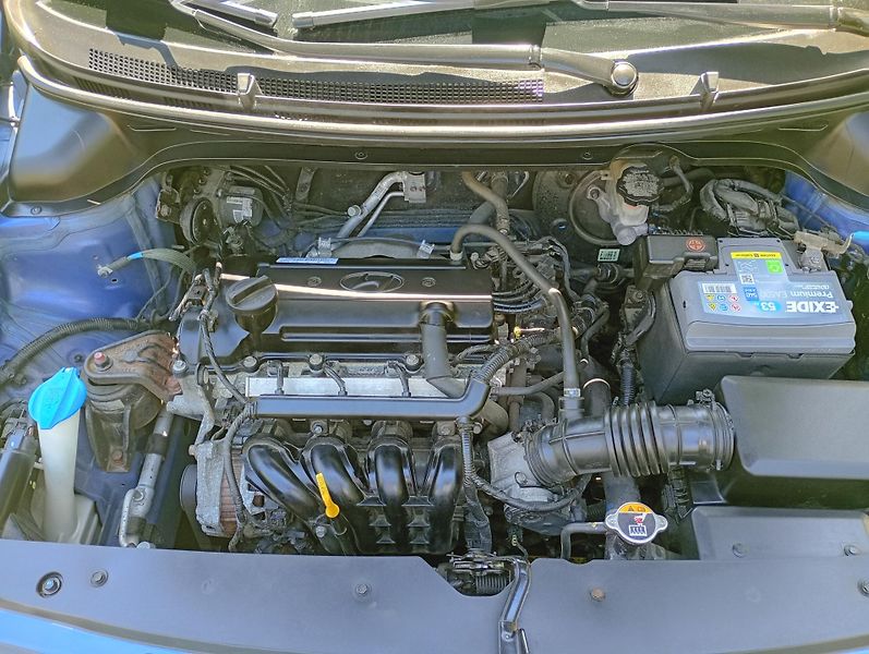 Hyundai i20 1.3 /55kW - fotka 7 z 14
