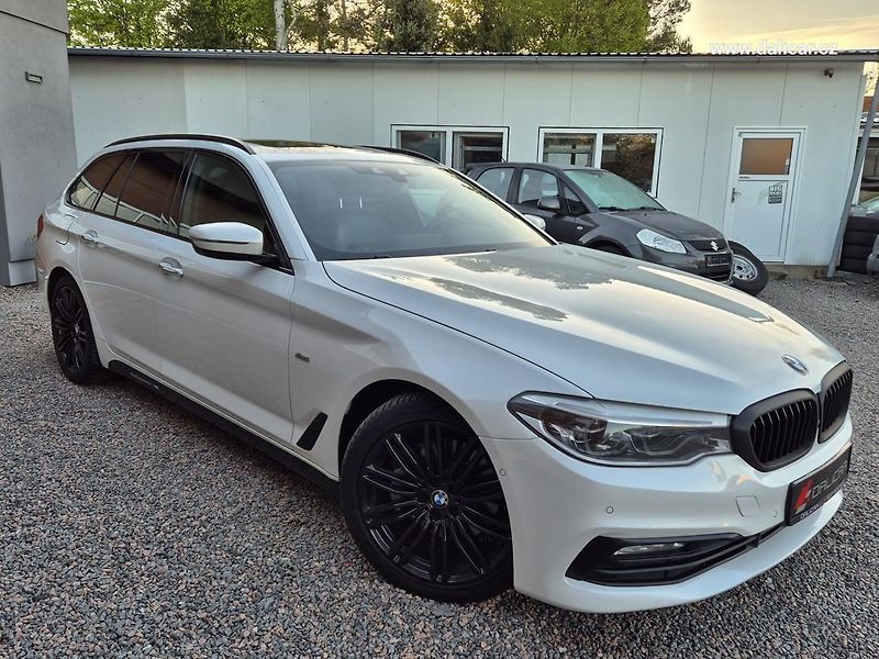 BMW Řada 5 (2017) 530d 195KW xDRIVE MSPORT Line - fotka 5 z 50