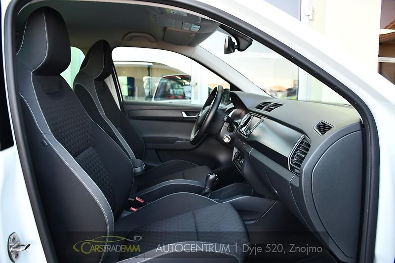 Škoda Fabia 1,2TSi DSG 2xALU 61tKM STYLE  - fotka 16 z 48