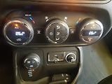 Jeep Renegade 2.0 CRDI 4x4 DIGIKLIMA NAVI - náhled 13
