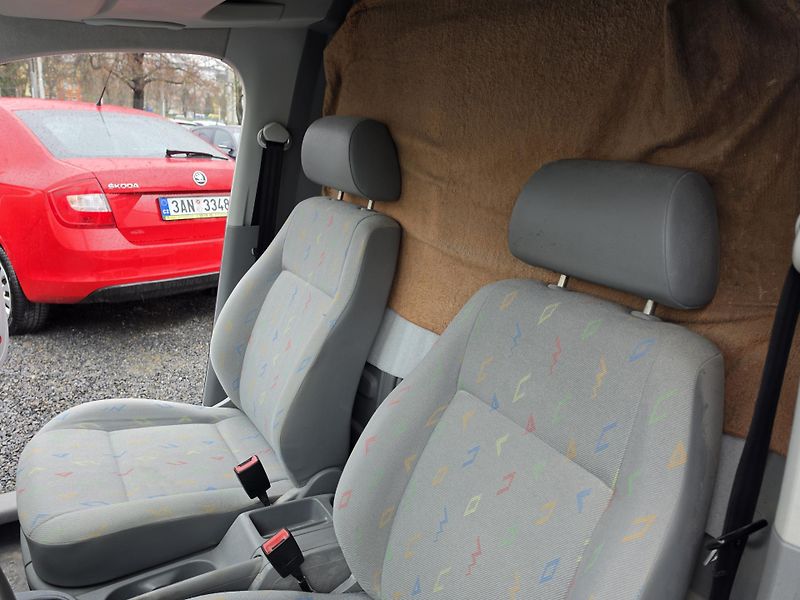 Volkswagen Caddy 2.0 i CNG TZ - fotka 13 z 17