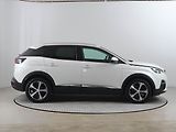 Peugeot 3008 (2019) Allure 1.6 PureTech, Automat - náhled 6