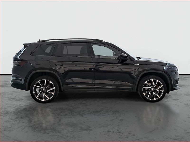 Škoda Kodiaq (2023) 2.0 TDI - fotka 6 z 23